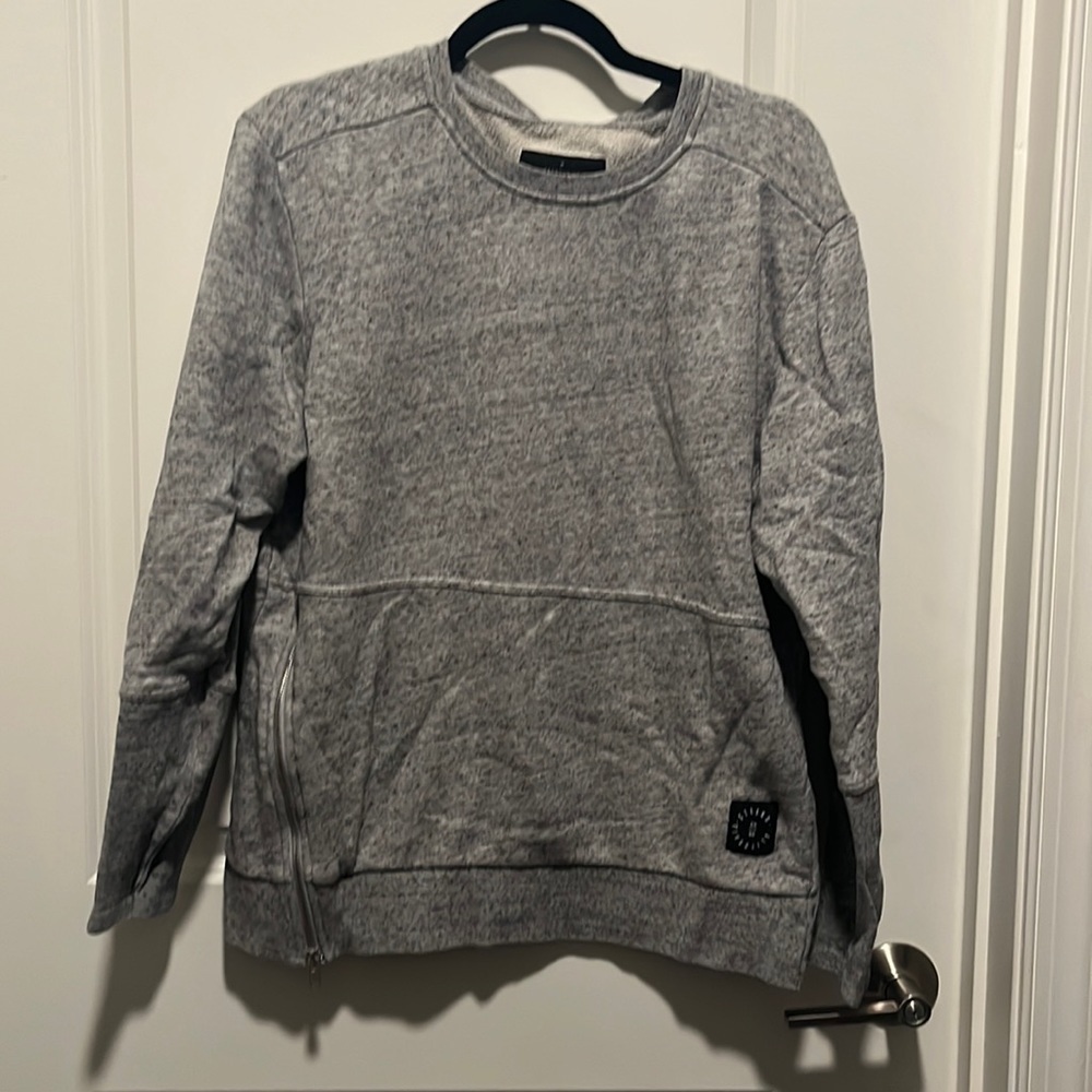 Strand Heather Gray Men’s Crewneck Sweatshirt (Size S)​​​​​